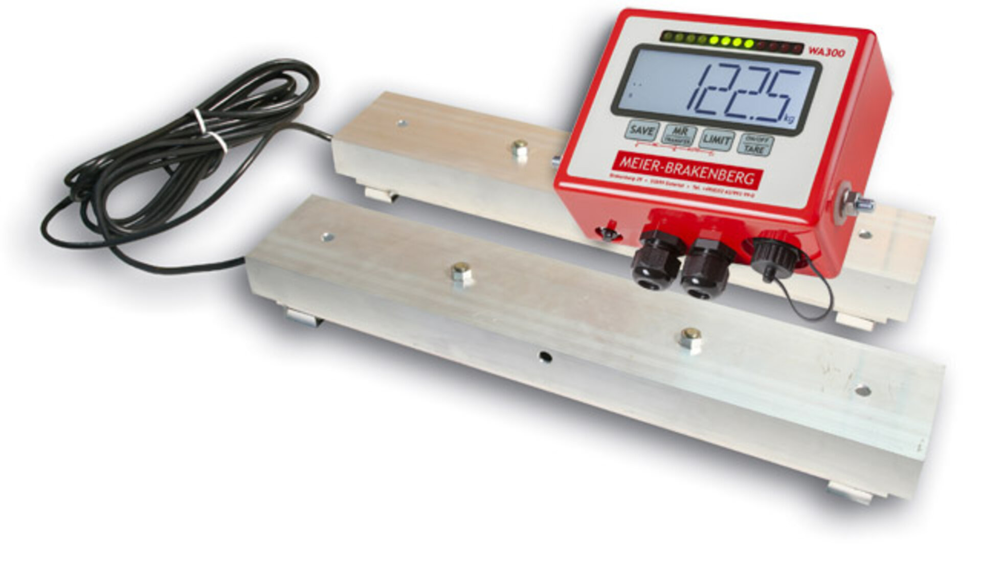 Two aluminium weighing beams with newly developed weighing display WA300 and weighing range up to 1,000 kg. The economical solution for building your own mobile animal scale.