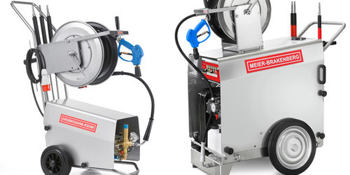 Messeneuheiten 2015: MBHot1320 und MBH1500 Die diesjährigen Messeneuheiten auf der AgriTechnica umfassen das erste Heißwassergeräte von Meier-Brakenberg, den MBHot1320 und ein neues Mittelklasse-Model in der Kaltwasser-Hochdruckreinigersparte: den MBH1500.